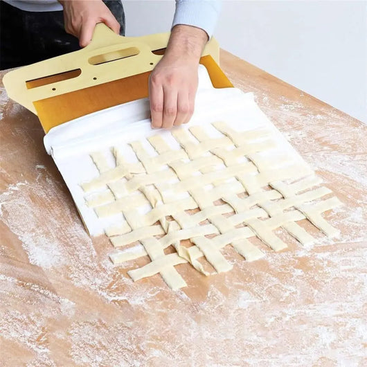 Sliding Pizza Shovel | Non-Stick Transfer Board